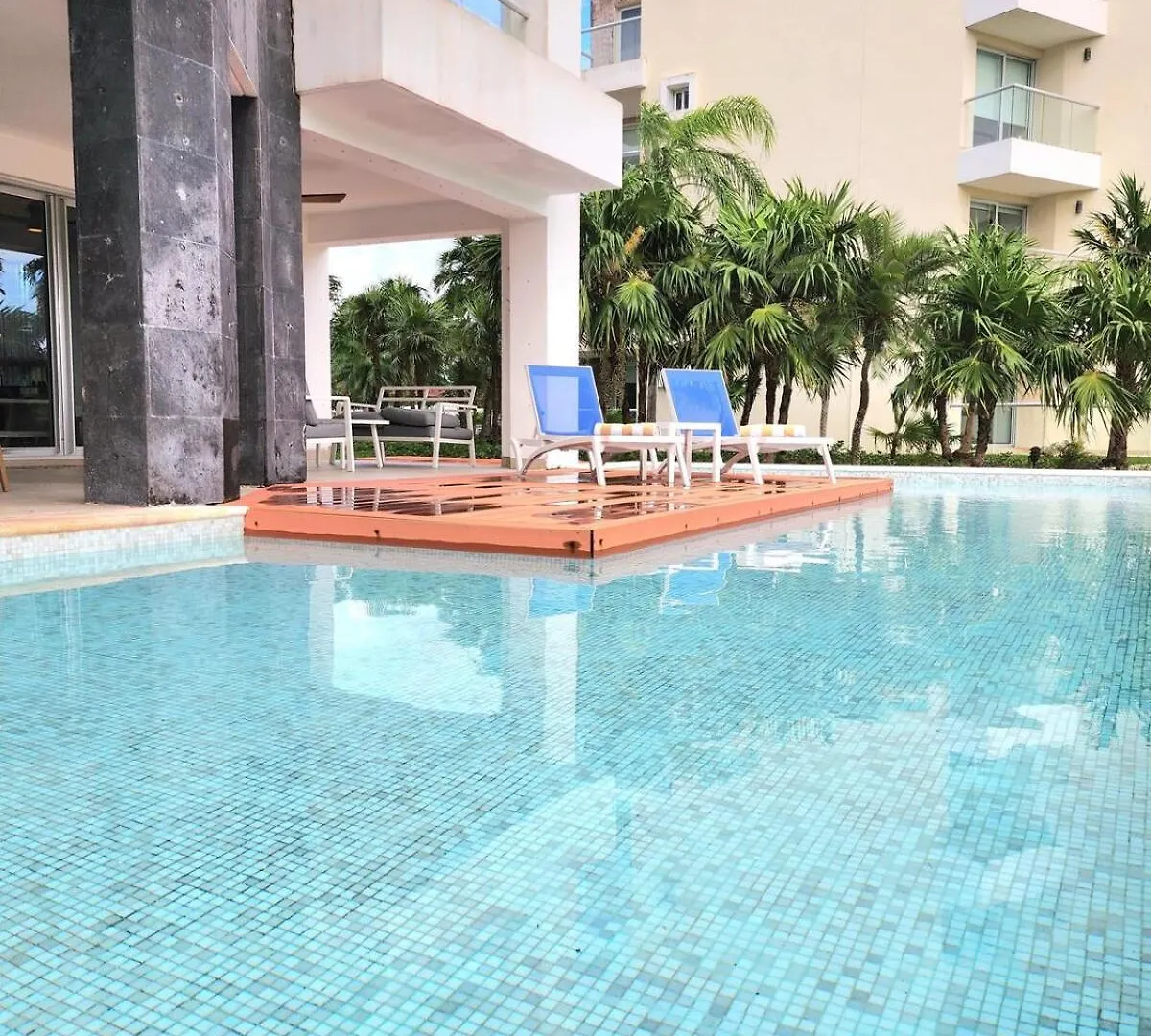 Mareazul Lovely Swim-Up Family Apartment And Beach Club Playa del Carmen 0*,