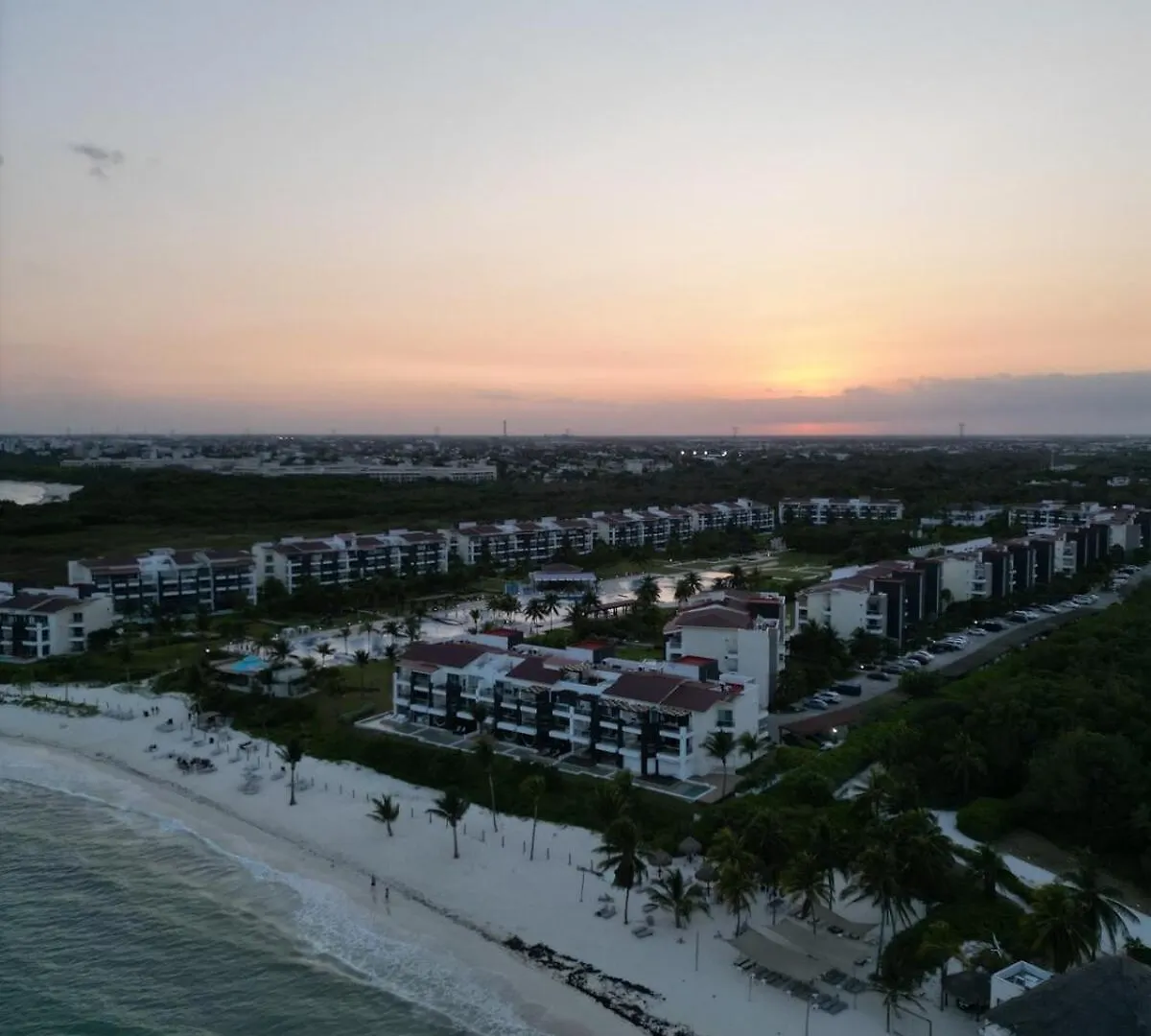Mareazul Lovely Swim-Up Family Apartment And Beach Club Playa del Carmen 0*,  Mexico